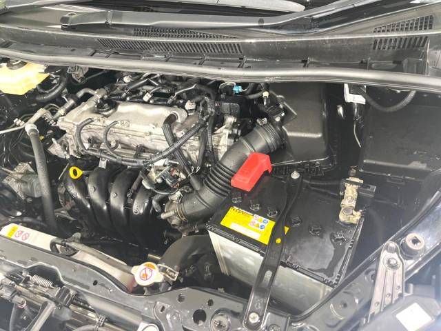 Toyota VOXY 2020-01 19065-18