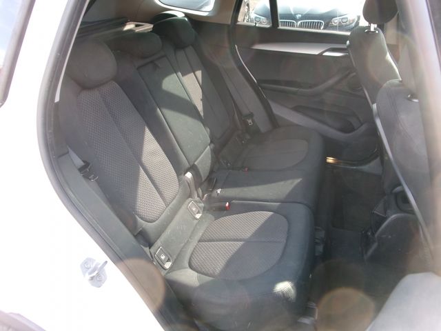 Bmw X1 2016-08 192610-13