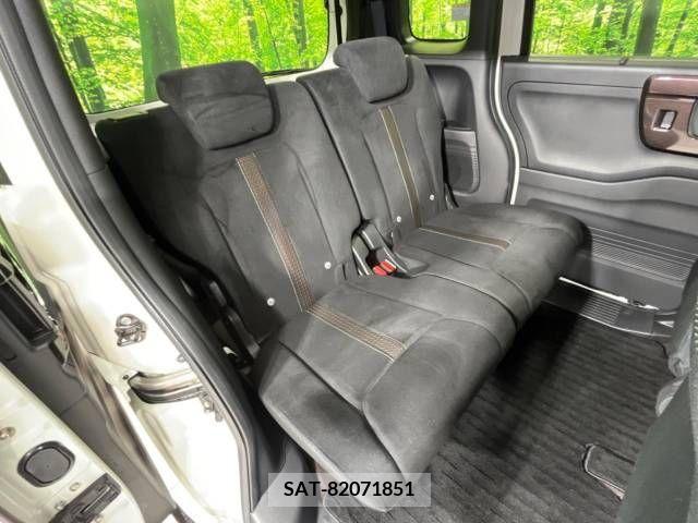 Honda N BOX CUSTOM 2018-03 212750-9