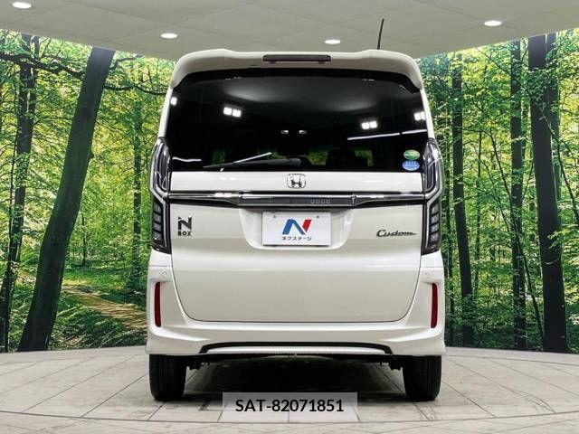 Honda N BOX CUSTOM 2018-03 212750-15