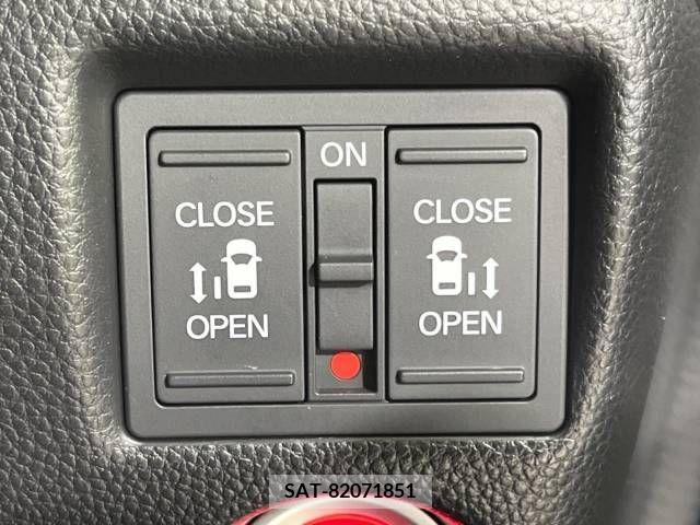 Honda N BOX CUSTOM 2018-03 212750-2