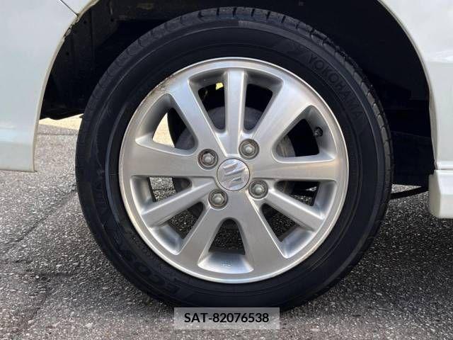 Suzuki EVERY WAGON 2015-05 301682-12