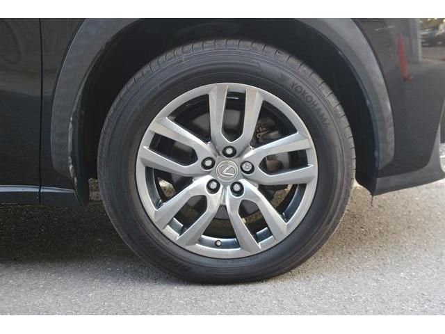 Lexus NX 2014-10 19335-7