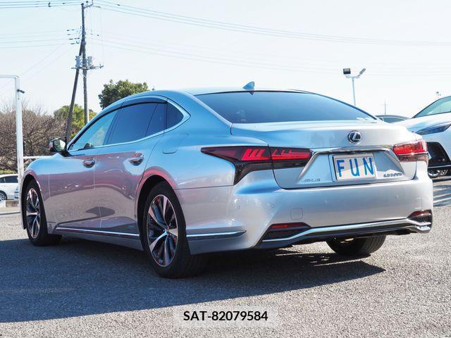 Lexus LS 2020-12 202637-5