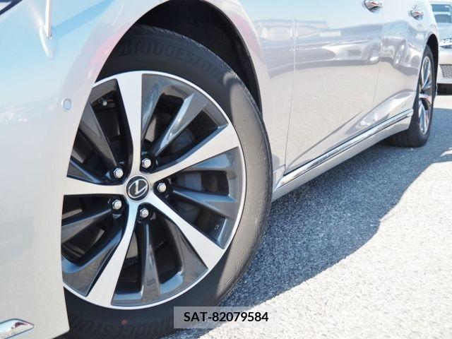 Lexus LS 2020-12 202637-8