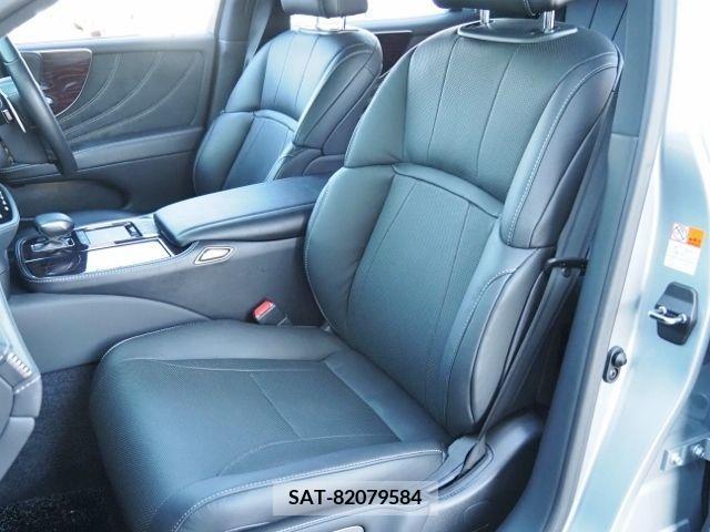 Lexus LS 2020-12 202637-11