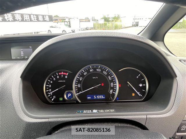 Toyota ESQUIRE 2016-04 396477-27