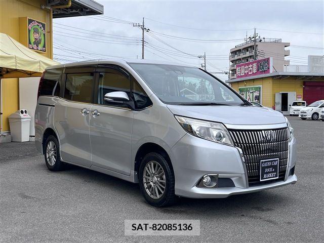 Toyota ESQUIRE 2016-04 396477-1