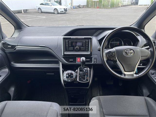 Toyota ESQUIRE 2016-04 396477-10