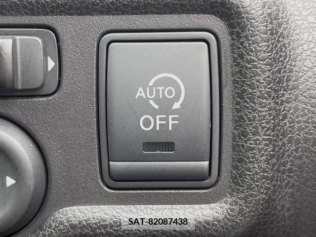 Nissan NOTE 2012-09 302289-5