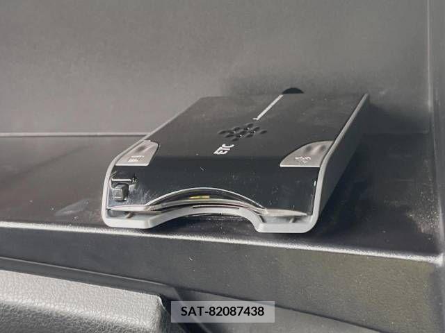 Nissan NOTE 2012-09 302289-3