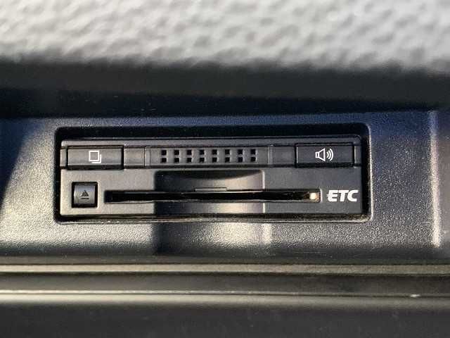 Toyota HARRIER 2015-07 18122-4