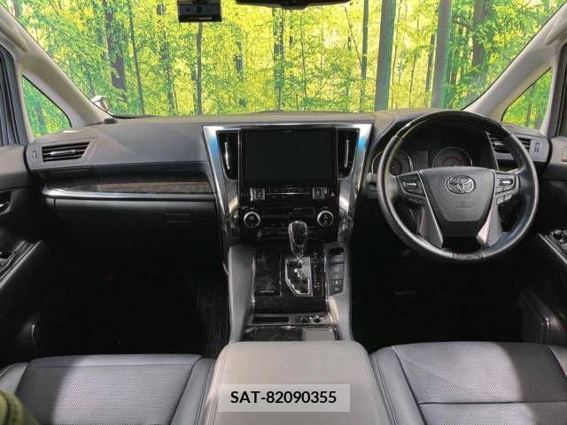 Toyota VELLFIRE 2019-02 299472-1