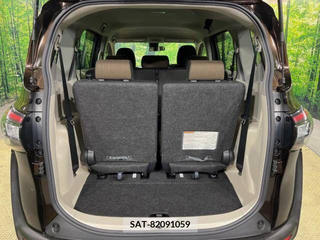 Toyota SIENTA 2015-11 314621-11