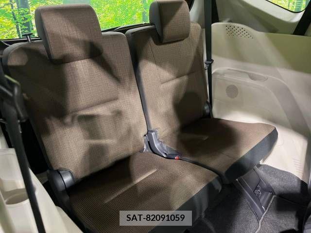 Toyota SIENTA 2015-11 314621-10