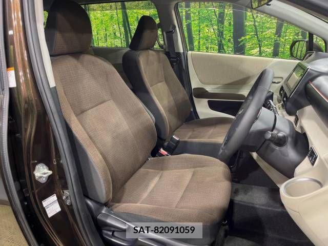 Toyota SIENTA 2015-11 314621-8