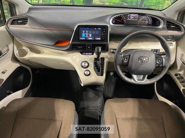 Toyota SIENTA 2015-11 314621-1