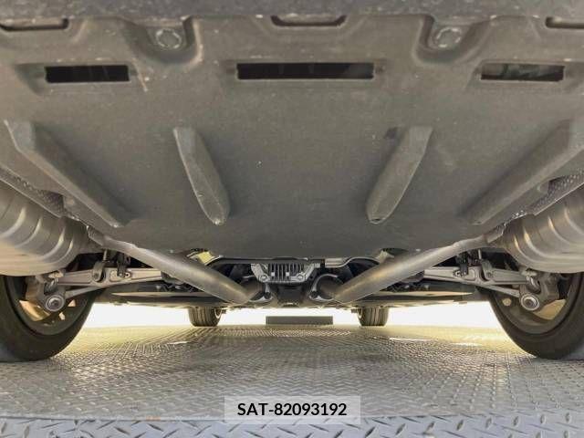 Lexus LS 2017-11 276034-19