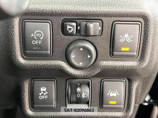 Nissan NOTE 2016-06 247870-7