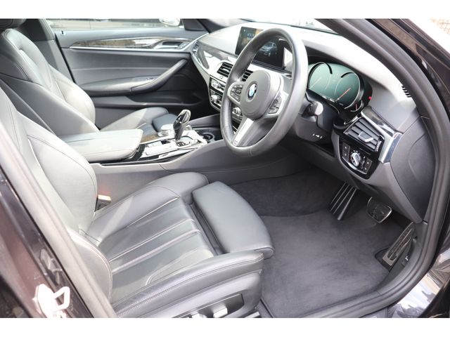 Bmw 5 SERIES 2018-03 4729-5