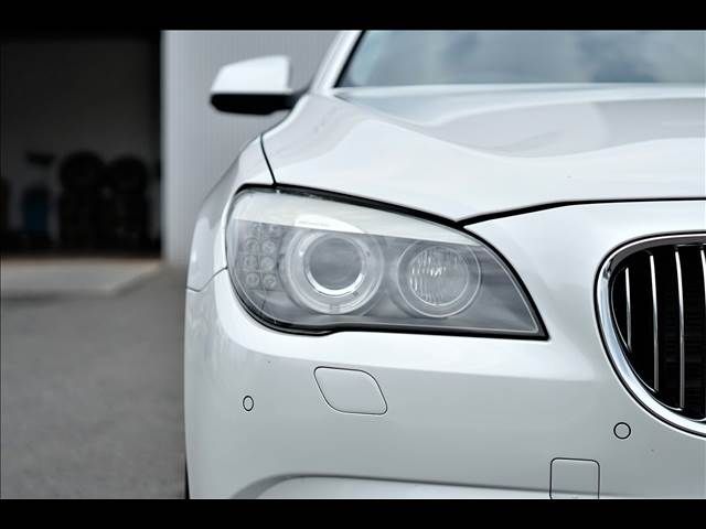 Bmw 7 SERIES 2009-06 9780-23