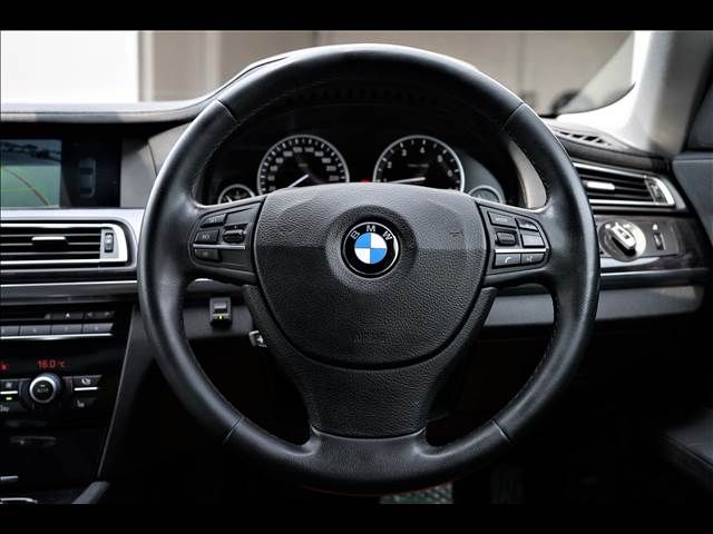Bmw 7 SERIES 2009-06 9780-14
