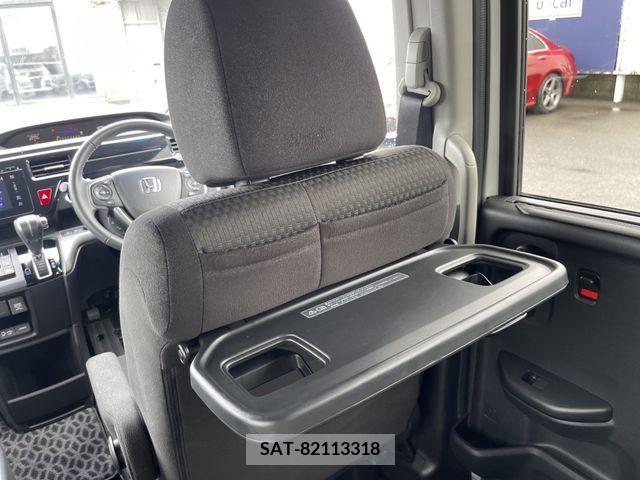 Honda STEP WGN 2019-05 324703-26