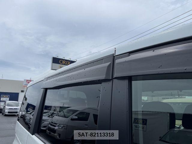 Honda STEP WGN 2019-05 324703-20