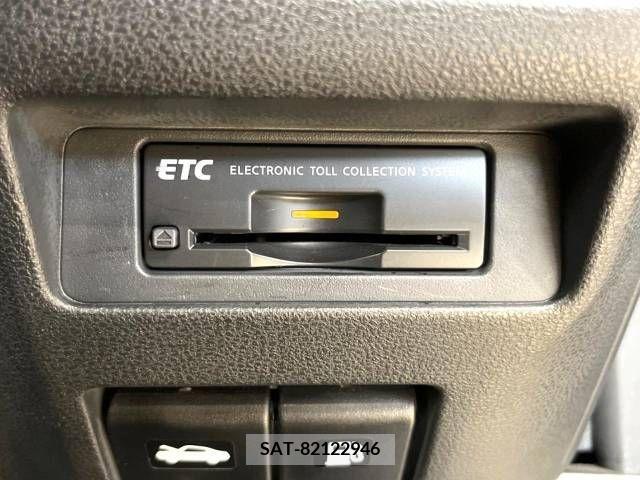 Nissan JUKE 2010-09 379748-6