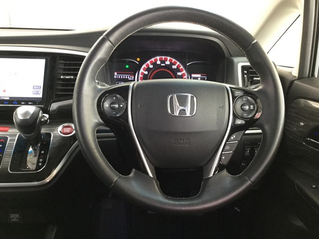 Honda ODYSSEY 2017-06 14414-8