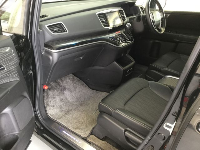 Honda ODYSSEY 2017-06 14414-17
