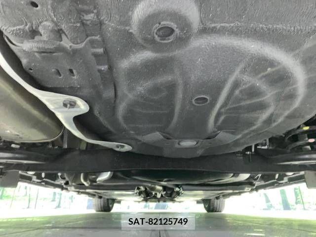 Nissan AURA 2022-09 210254-19
