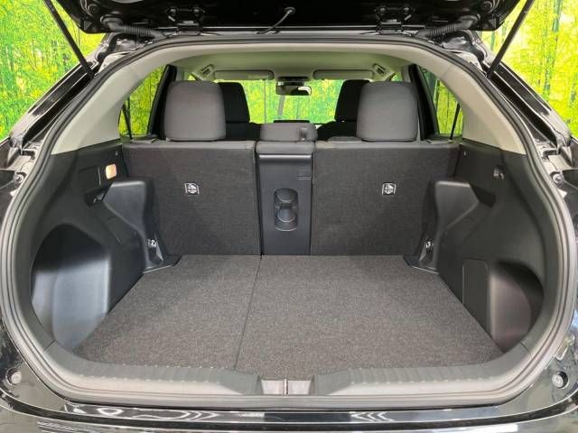 Toyota YARIS CROSS 2023-07 185246-10