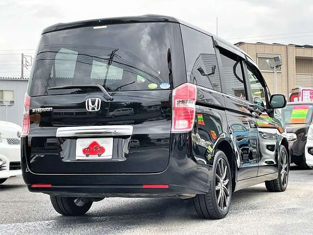 Honda e 2012-01 182150-2