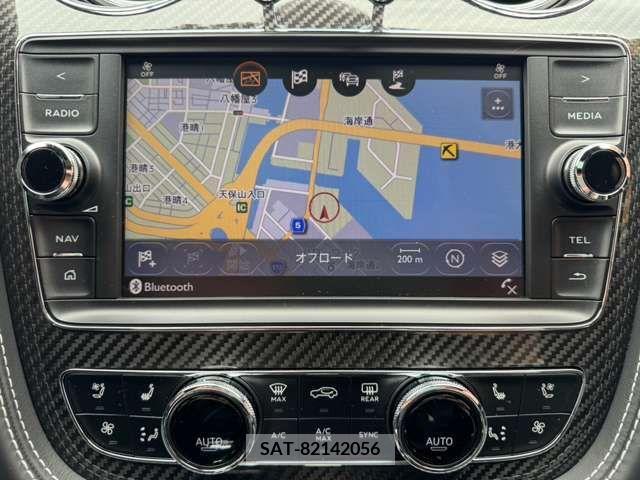 Bentley BENTAYGA 2020-02 233093-12