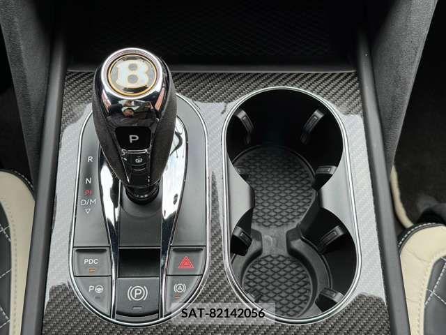 Bentley BENTAYGA 2020-02 233093-14