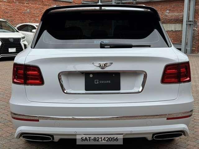 Bentley BENTAYGA 2020-02 233093-3