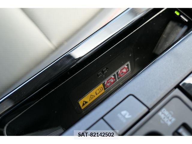 Toyota PRIUS 2023-06 349581-29