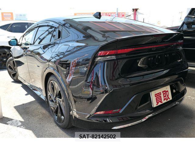 Toyota PRIUS 2023-06 349581-4