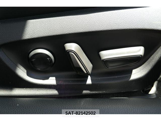 Toyota PRIUS 2023-06 349581-14