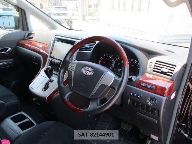 Toyota VELLFIRE 2010-01 299824-11