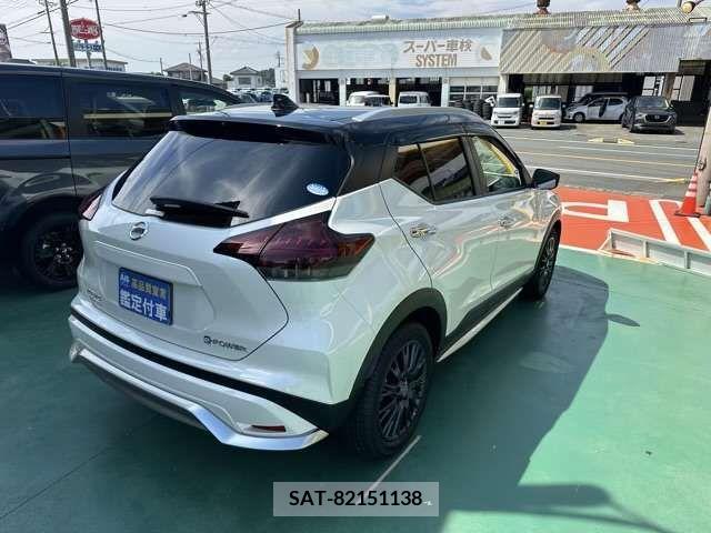Nissan KICKS 2021-04 383712-11