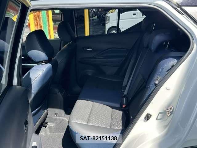 Nissan KICKS 2021-04 383712-3