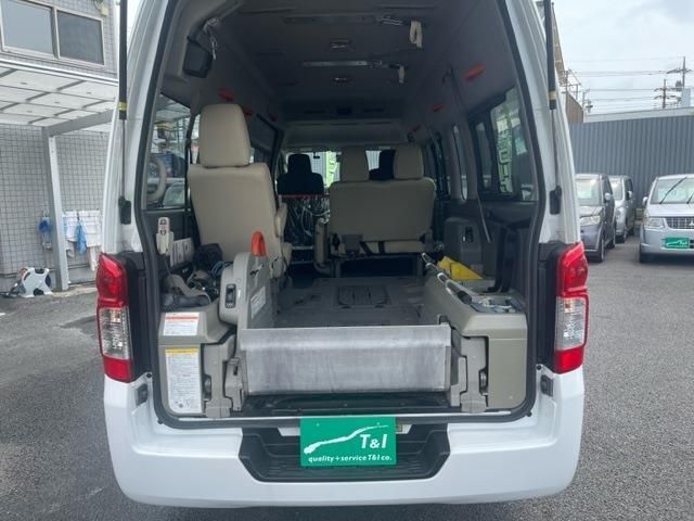 Nissan NV350 Caravan 2013-06 3505-18