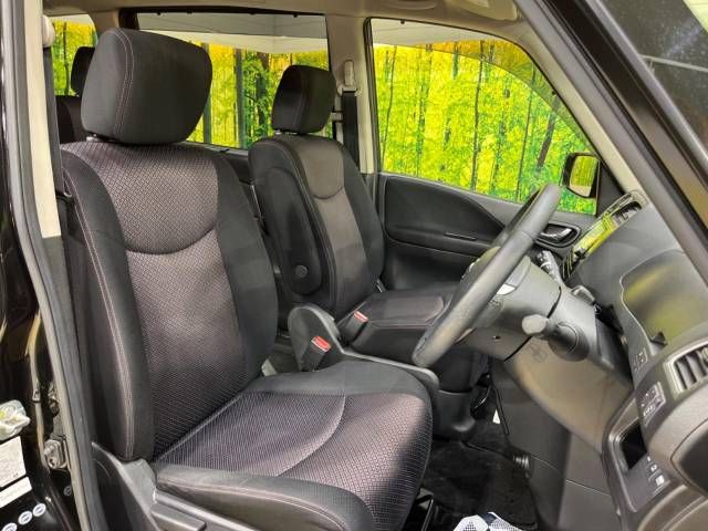 Nissan SERENA 2012-10 1822-8