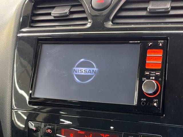 Nissan SERENA 2012-10 1822-3
