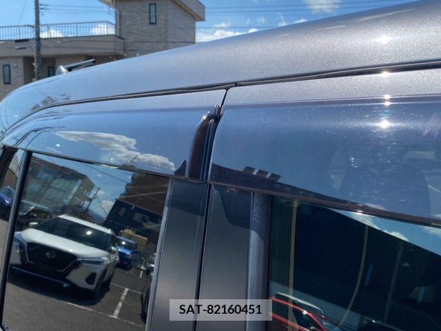 Suzuki X BEE 2018-04 344061-24