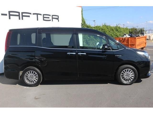 Toyota ESQUIRE 2016-09 8959-2