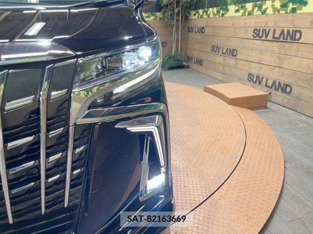 Toyota ALPHARD 2023-02 299589-12