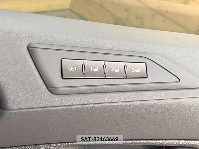 Toyota ALPHARD 2023-02 299589-10